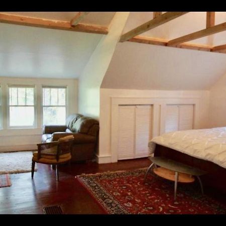 Country House On 1 Acre 4 Beds Great For Events Or A Quiet Weekend! Independence Bagian luar foto