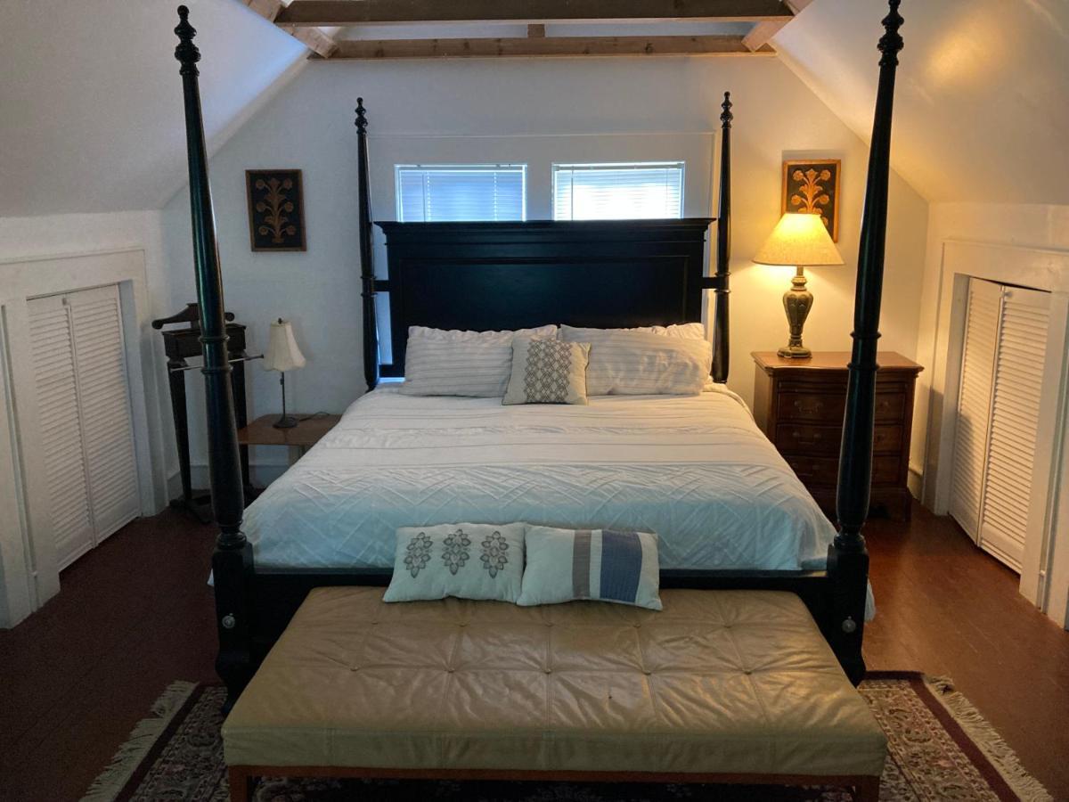 Country House On 1 Acre 4 Beds Great For Events Or A Quiet Weekend! Independence Bagian luar foto