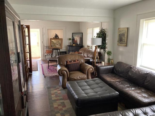 Country House On 1 Acre 4 Beds Great For Events Or A Quiet Weekend! Independence Bagian luar foto
