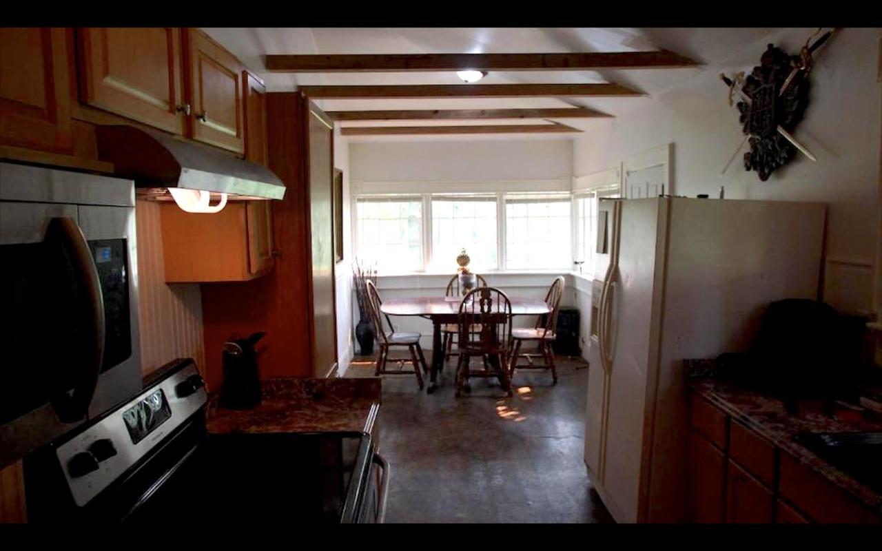 Country House On 1 Acre 4 Beds Great For Events Or A Quiet Weekend! Independence Bagian luar foto